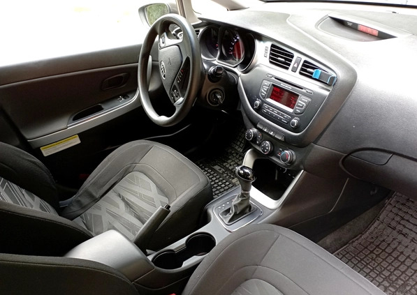 Kia Ceed cena 42000 przebieg: 120000, rok produkcji 2013 z Bydgoszcz małe 562